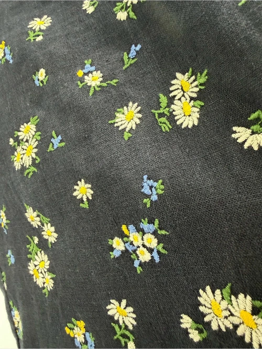 Reformation Women's Black  Embroidered Daisy Floral Linen Pants Size 10